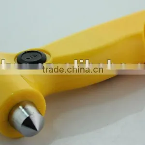 Dynamo Multi Function Flashlight With Belt Cutter & Hammer thumbnail-1