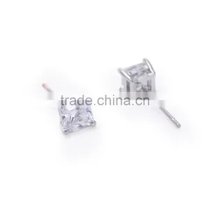 Wholesale Clear Cubic Zirconia Square Design Stud Earrings thumbnail-1