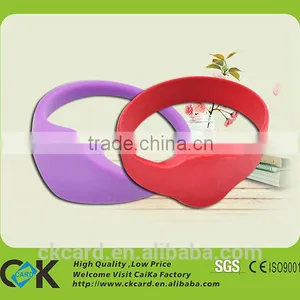 Wholesale Attendance RFID Silicone Ruber Bracelet Wristband thumbnail-5
