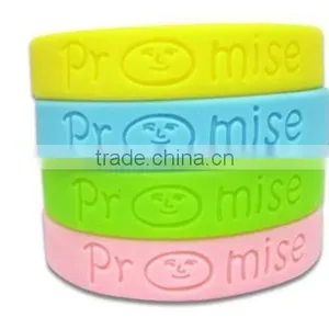 Small MOQ Cheap Custom Silicone Wristbands thumbnail-4
