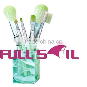 Hot Sale 6 Pcs Colorful Plastic Handle Cosmetic Brush Set With Plastic Case thumbnail-1