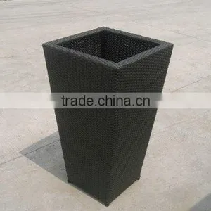 PE Rattan Furniture Flowerpot thumbnail-1