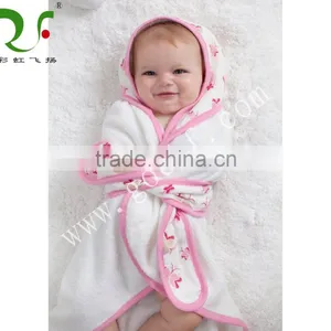 100% Cotton Cozy Hooded Baby Towels thumbnail-1