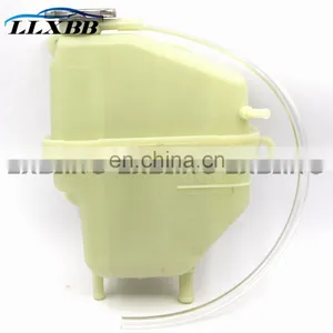 Original RADIATOR HEADER EXPANSION OVERFLOW TANK MB924891 for MITSUBISHI DELICA L400 GEAR EXPANSION TANK 2.8 -3.0 FREEPOST thumbnail-1