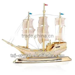 Fashion Crystal Ship Model Design thumbnail-1