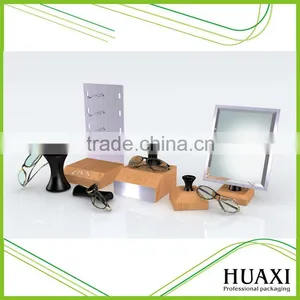 Wood Graniy Paper Wooden Sunglass Display Stand thumbnail-1