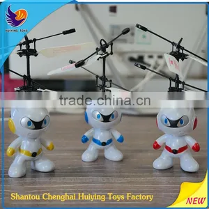 Best Christmas Gifts 2016 Infrared Induction Flying Spaceman HY-830U Flying Toys For Adults New Astronaut Toy New Plastic Toy thumbnail-1