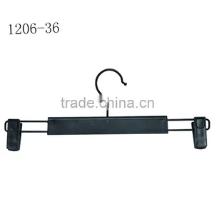 China Guangdong Plastic Pants Hangers thumbnail-2