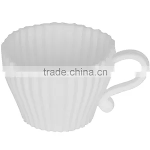 4pcs Easy Cleaning Bakeware Banana Cup Silicone Cake Mould thumbnail-5