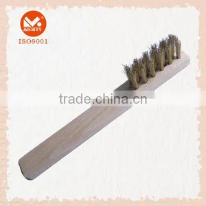 Wooden Handle Brass Wire Brush thumbnail-2