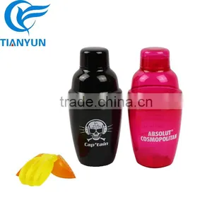 8oz Plastic Shaker Bar Bottle Shaker thumbnail-1