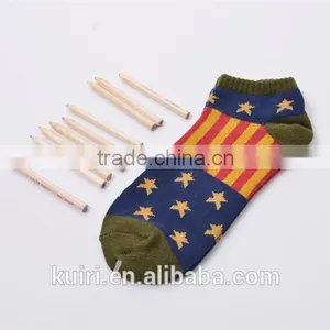 Hot Sale Cotton Germany's Harajuku Hip Hop Maple Leaf Socks Men's Street Boat Sock for Male thumbnail-4