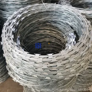 Galvanized Razor Blade Barbed Wire BTO-30 450mm Diameter for Security Concertina Fencing Wire thumbnail-2