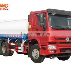 SINOTRUK Water Delivery Vehicle 10 Wheels Water Sprinkler Truck for Sale thumbnail-1