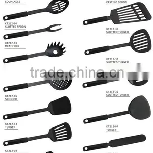 NYLON KITCHEN TOOLS SET thumbnail-1