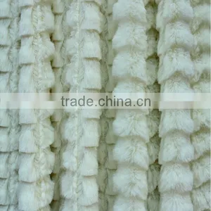 High Quality 100%polyester Buy Plush Fabric thumbnail-1