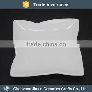Custom Latest Fashion White Ceramic Snack Dish thumbnail-1