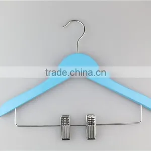 Manufacturer Provide Best Sell Plastic Pant Hanger thumbnail-1