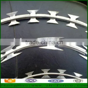 High Quality Low Price Outdoor Using Concertina Razor Barbed Wire Security Fence thumbnail-6