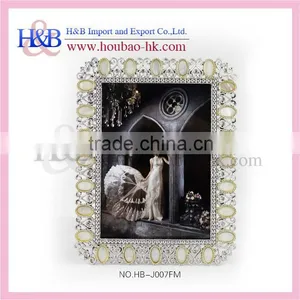 Popular Factory Direct Sale Vintage Hot Pearl Photo Frame thumbnail-1
