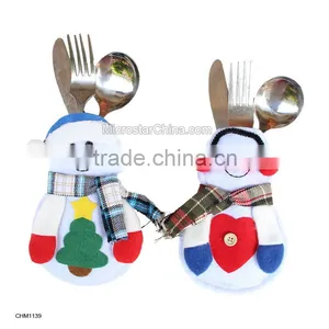 Novelty Christmas Tableware Gift Bag Small Snowman Knife and Fork Bag Christmas Tree Decoration Cute Candy Bag Supplier's Choice thumbnail-1
