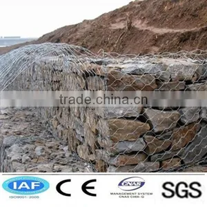 Galvanized Wire Mesh Fence China Factory thumbnail-3