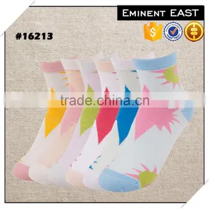 Stock Fashion Color Mix Design Pattern Comfortable Dailey Cotton Lady Socks thumbnail-1