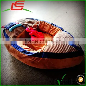 High Quality Stuffed Plush Pet Toy Boat Shaped Dog Bed thumbnail-2