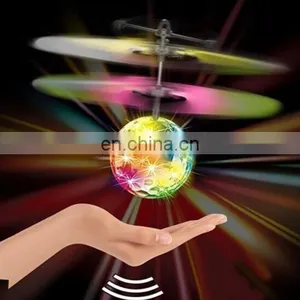 Dropshipping Mini Fun Kids Toy Suspended Crystal Ball Sensing Aircraft Hand Induction Flying Aircraft thumbnail-1