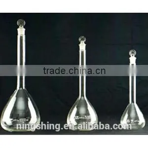 Volumetric Flasks, With Plastic or Grounded Glass Stopper thumbnail-1