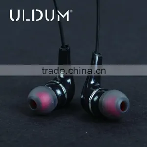 Metal Earphone for Apple Earphone With Good Quality for Mp3 or Mobile Phone thumbnail-1