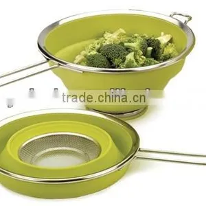 Collapsible Silicone Colander thumbnail-3