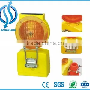 Flashing Road Safety Barricade Solar Warning Light for Sale thumbnail-2