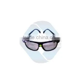 UV Protected Goggles thumbnail-1