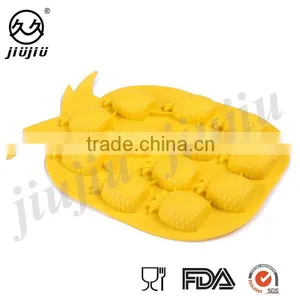 Pineapple Ananas Shape Silicone Ice Cube Tray Mold thumbnail-3