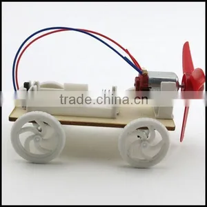 Wind Car Small Production Diy Model Science Technology Experiment Assembling Toy thumbnail-3