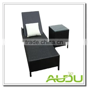 Audu Foldable Wicker Chaise Lounges With Small Side Table thumbnail-2