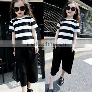 Zm50278b 2017 New Style Summer Childern Clothes Short Sleeve Stripe Shirt Loose Pants Girls Suit thumbnail-1