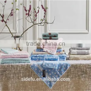 Superior Durability Luxury Hotel Towel, Yarn Dyed Hand Towel for Hotel & Home Use With Full Package thumbnail-1