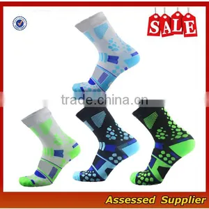 FXS145 Cheap Wholesale Custom Running Socks Unisex Sports Cycling Bicycle Sock thumbnail-1