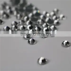 Top Quality Rhinestones Wholesale Clear Crystal Flatback Hotfix Rhinestones Glass Stones for Bags Shoes thumbnail-3