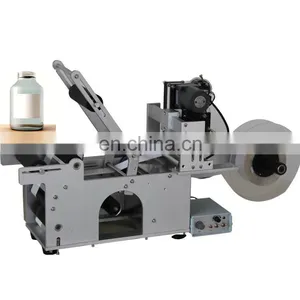 Semi Automatic Glass Bottle/Plastic Bottle Sticker Labeling Machine thumbnail-1