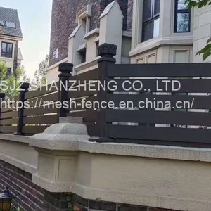 Aluminum Horizontal Slat Fence thumbnail-5