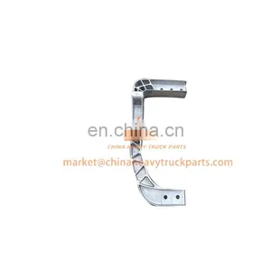 Foton Auman/Aumark/Miler/Land Pioneer Truck Spare Parts 1b24950200212 Rh Front Fixing Seat thumbnail-3