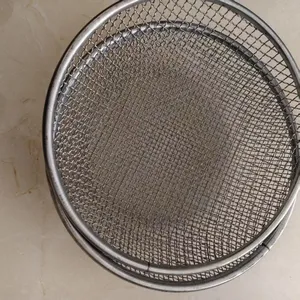 30*30*7cm Stainless Steel Wire Sifter China Factory Soil Screening Captures Dirt Sawdust Welded Mesh Filters for Landscaping thumbnail-4