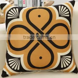 Geometrical Printed Cushion Cover thumbnail-3