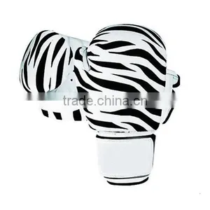 Boxing Gloves / Boxing Gear /Boxing Equipment thumbnail-1