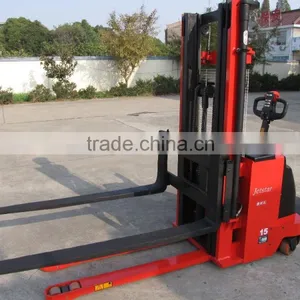 4.5m Height Efficent Battery Hydraulic Stacker Forklift thumbnail-2