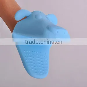 Plastic Silicone Baking Set thumbnail-2