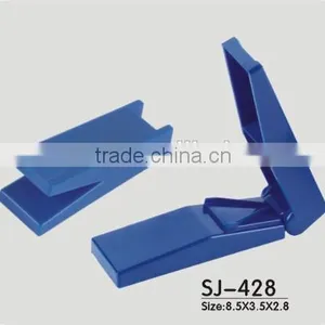 Plastic Pill Crusher thumbnail-1